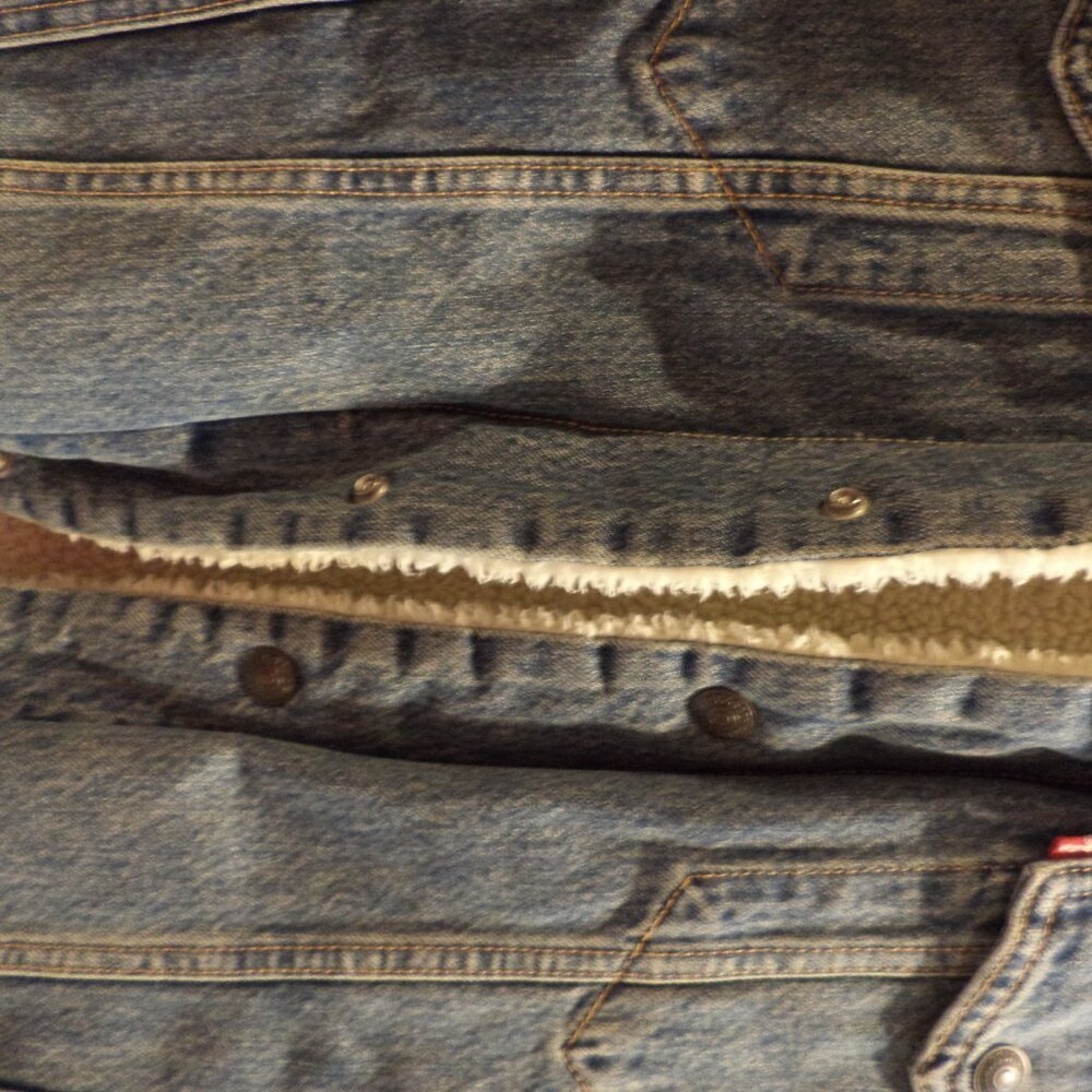 LEVI STRAUSS & CO. JEAN Jacket - DENIM Jacket - Fleece Lined-Loose Fit Size: XXL - Picture 10 of 13